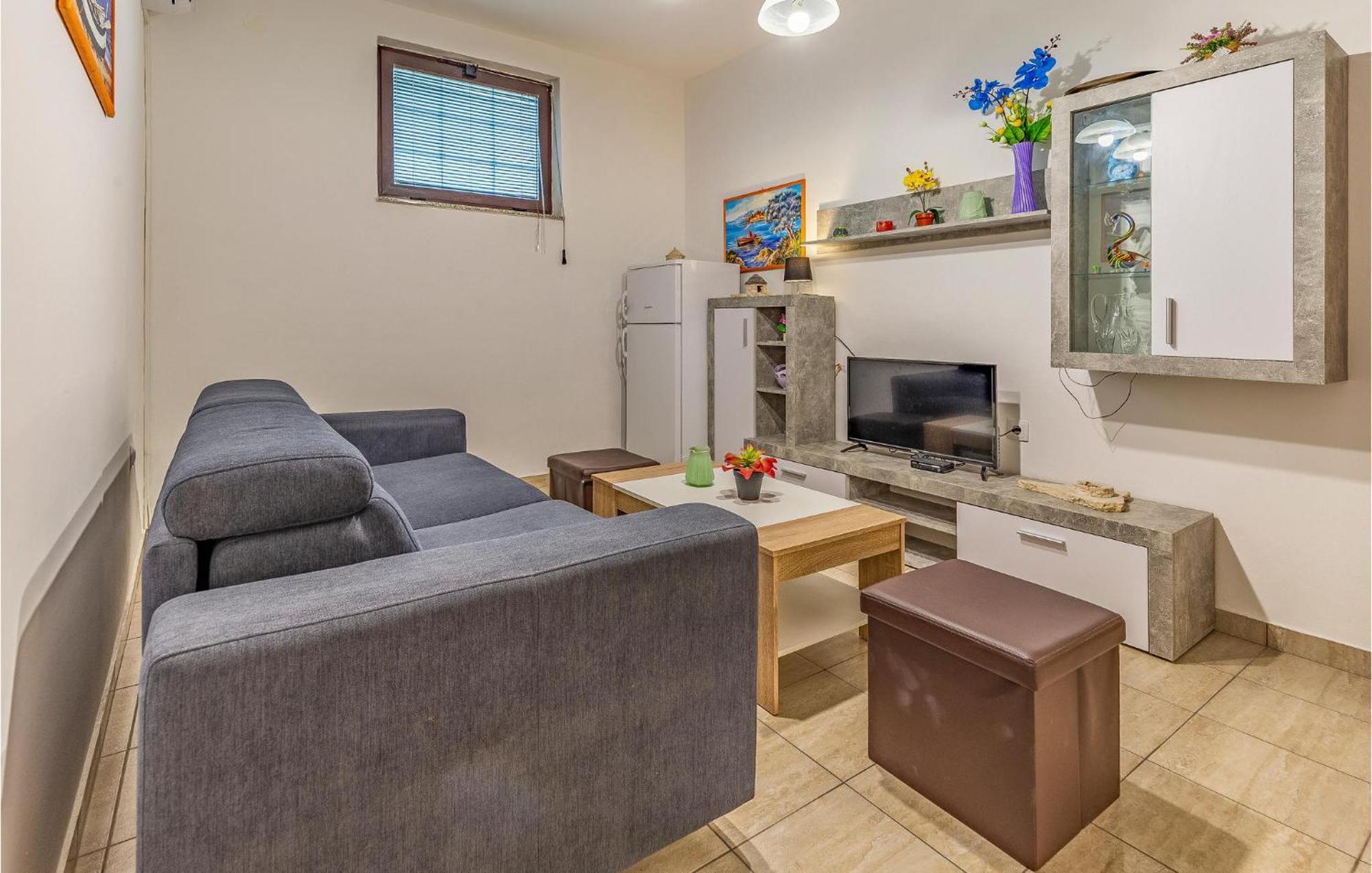 Amazing Apartment In Pula With Kitchen Dış mekan fotoğraf